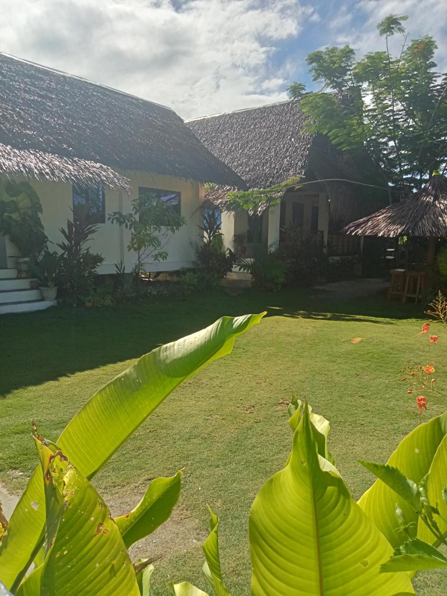 Weeroona Huts Homestay Pacifico San Isidro  Exterior photo