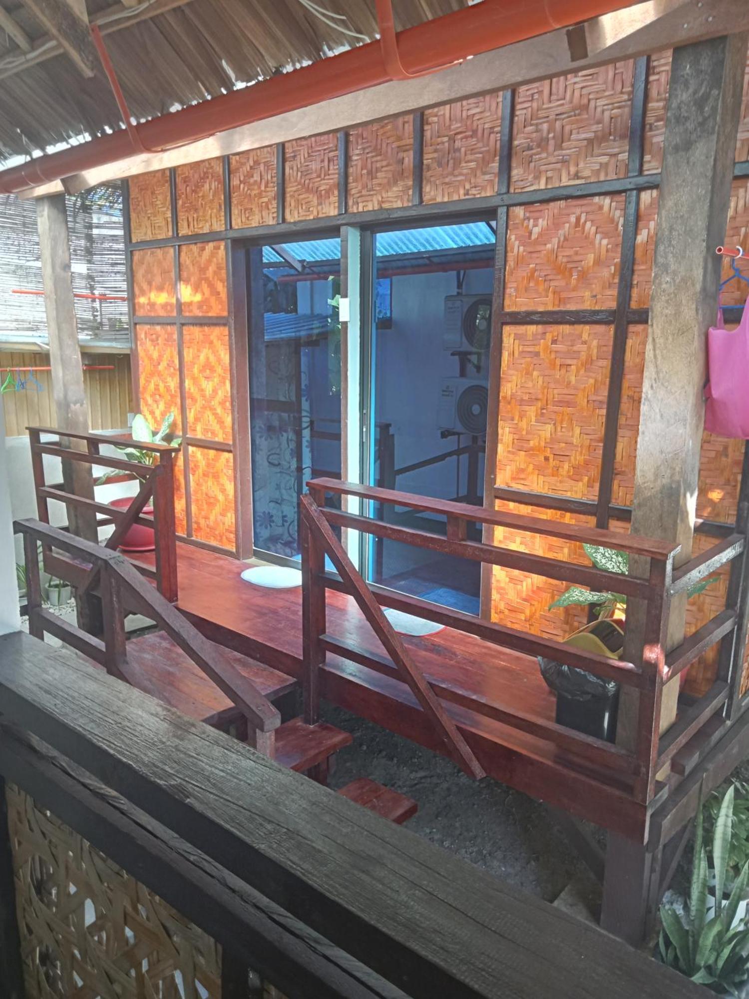 Weeroona Huts Homestay Pacifico San Isidro  Exterior photo